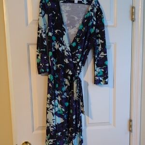 Diane Von Furstenberg Elegant Floral Dress